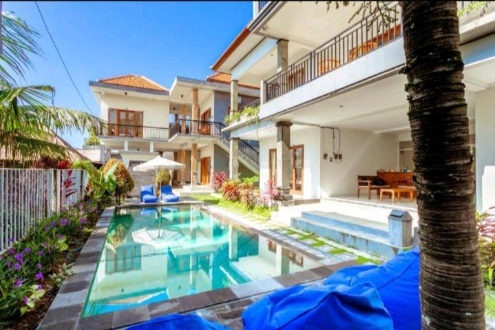 Hello Canggu Homestay Extérieur photo